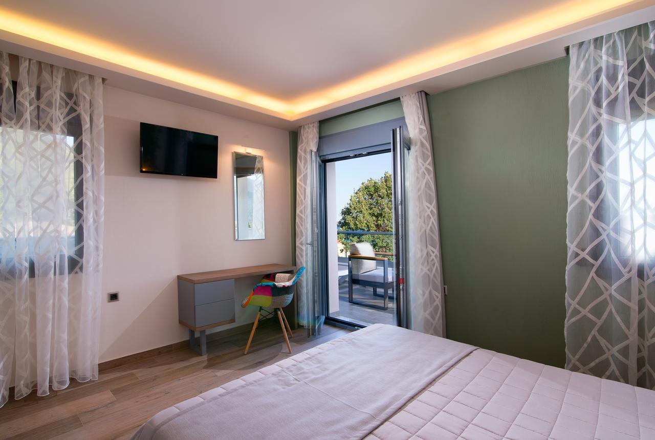 Semiramis Luxury Suites Chrysi Ammoudia Luaran gambar